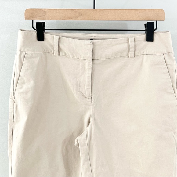 Ann Taylor Curvy Bermuda Shorts Beige Size 4 - Picture 3 of 6